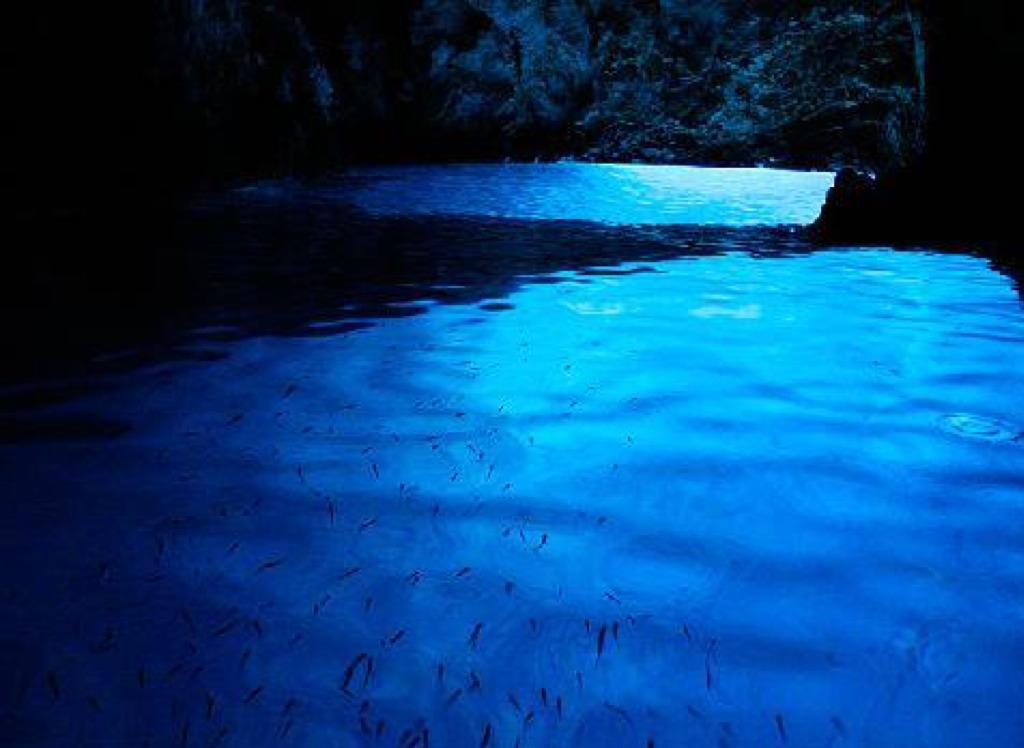 Blue cave aimesh